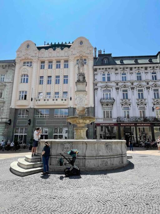 Good Old Times Apartment Bratislava Exteriér fotografie